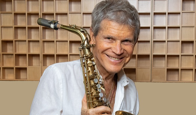 David Sanborne with saxophone