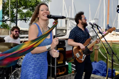 Sweet Leda playing Rock Folk Blues outdoors