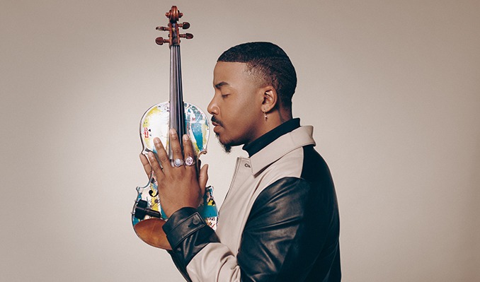 Damien Escobar: Gemini Tour