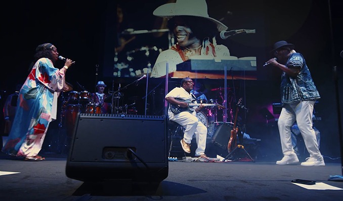 In Gratitude: A Tribute to Earth, Wind & Fire and Sly & The Family Stone