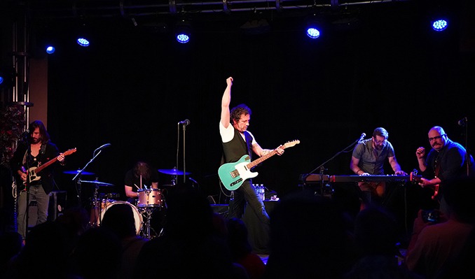 Will Hoge w/ July Moon