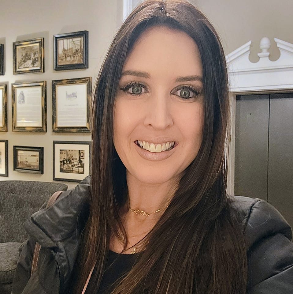 Megan Connelly, Account Manager