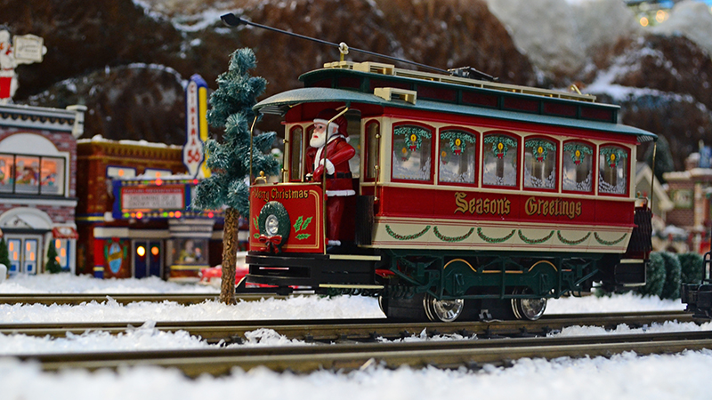 Homestead Gardens' Train Display