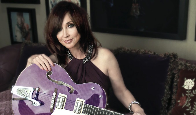 Pam Tillis Trio