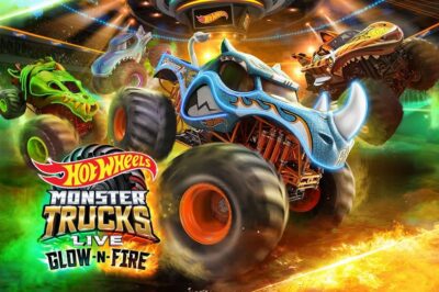 Hot Wheels Monster Trucks Live Glow-N-Fire