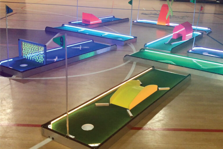 indoor led putt putt 768x512