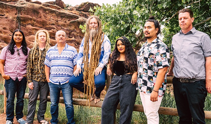 Mike Love & The Full Circle w/ Sensamotion