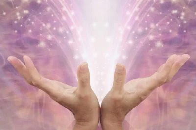Aligned in Ease: A Reiki Sound Bath Experience